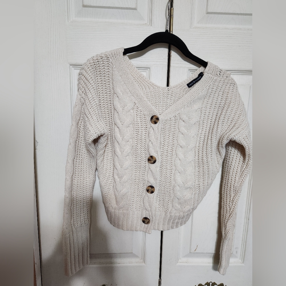 Women's Cream Cable Knit Sweater